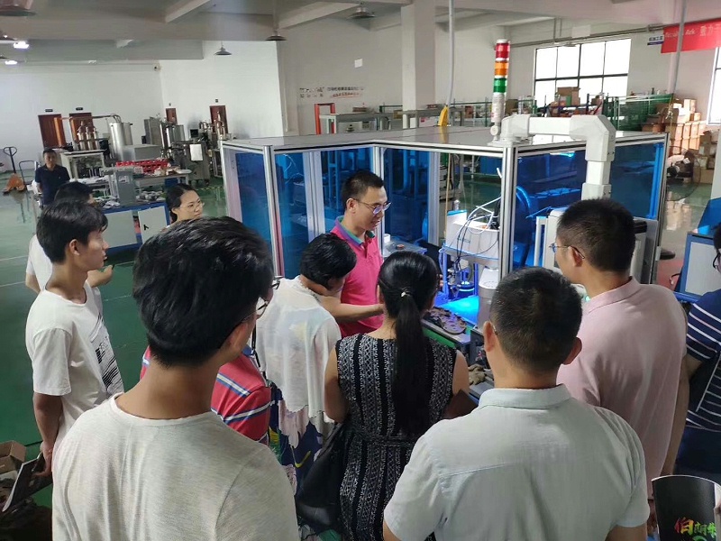 市创业者协会到访手机看片网址